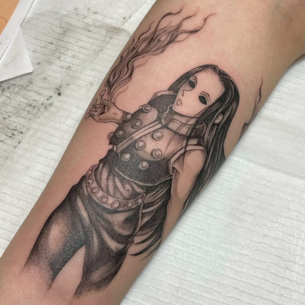 Illumi minimalist tattoo focusing on cool gaze and restrained form.